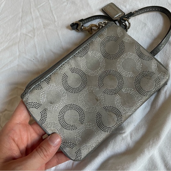 Coach Silver Gray Zip Wristlet Pouch Monogram Keychain - Picture 4 of 5